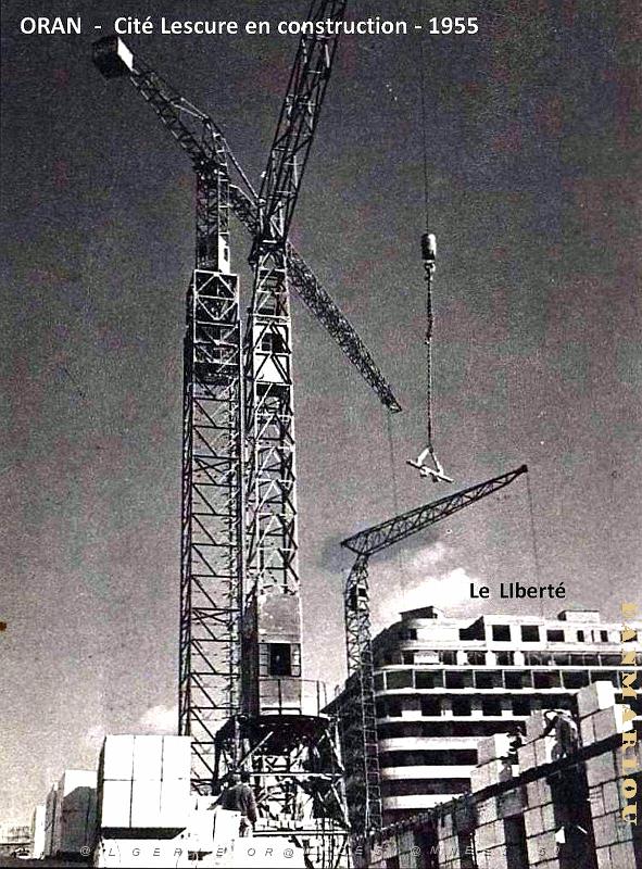 Oran - Cite Lescure en construction - 1955.jpg